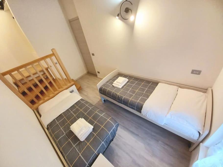 Casa Gemma - Big Family House With Free Parking San Giovanni Lupatoto Exterior foto