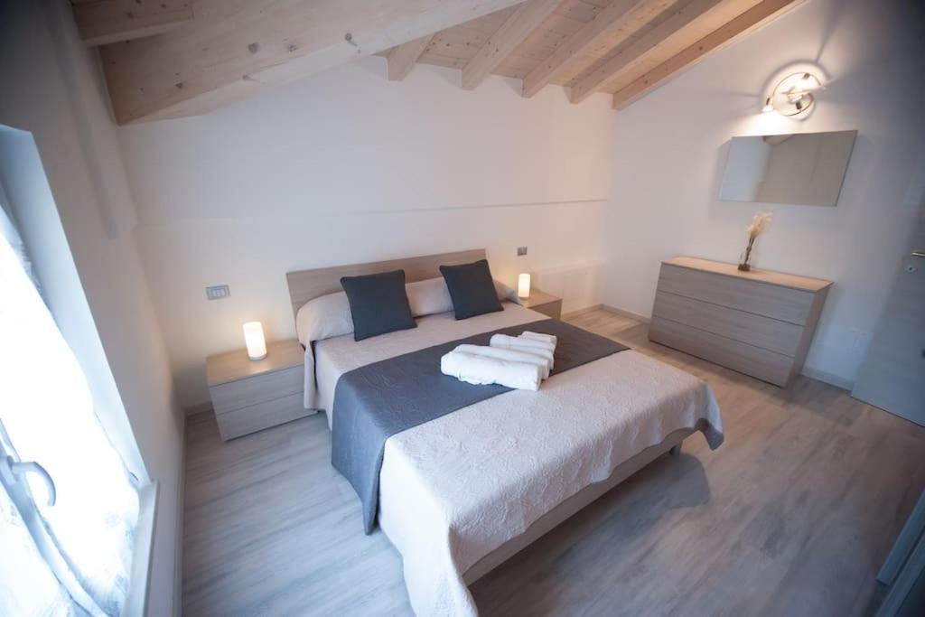 Casa Gemma - Big Family House With Free Parking San Giovanni Lupatoto Exterior foto