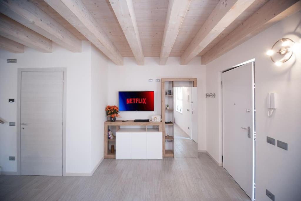 Casa Gemma - Big Family House With Free Parking San Giovanni Lupatoto Exterior foto