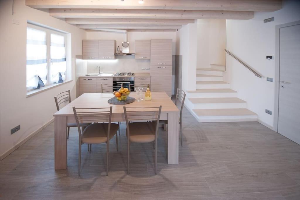 Casa Gemma - Big Family House With Free Parking San Giovanni Lupatoto Exterior foto